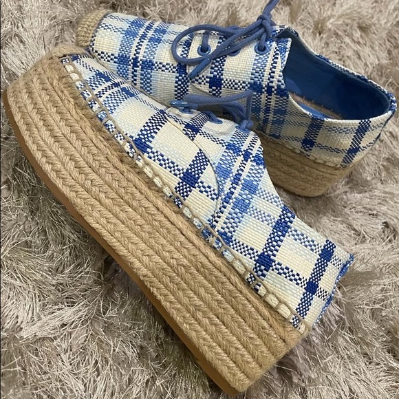 Tory Burch Shoes - Tory Burch Platforms Size 5 LIKE NEW